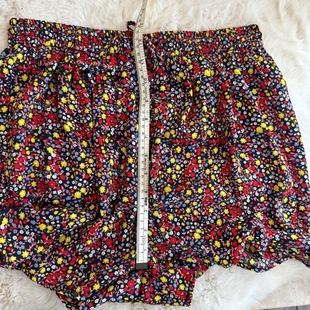 J Crew Floral Print Elastic Waist High Rise Womens Size S Pull On 3 inch Inseam